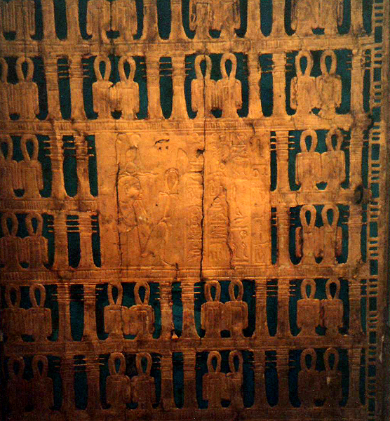 outer shrine of Tutankhamun