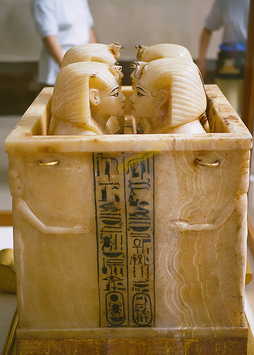 alabaster canopic jars of Tutankhamun